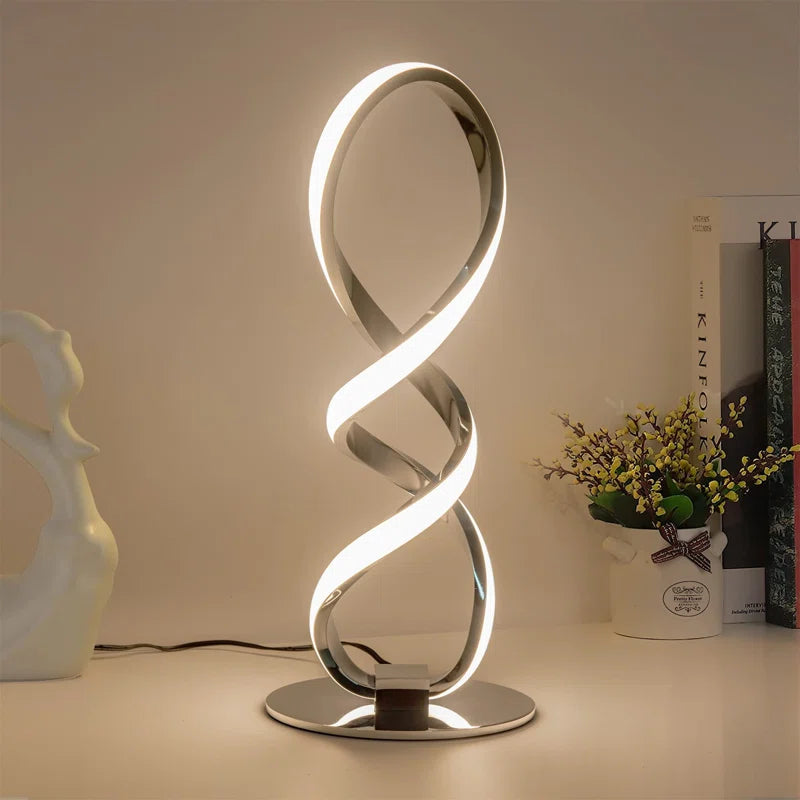 Macy-Rose Metal Desk Lamp