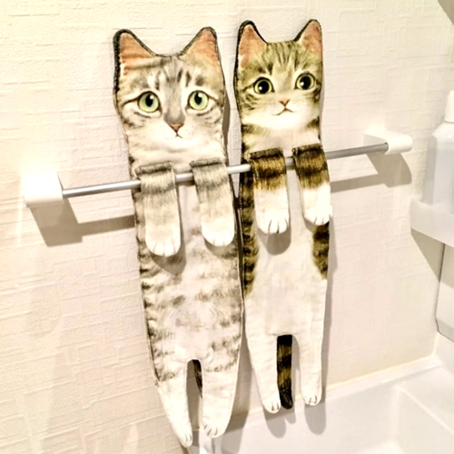 Funny Cat Hand Towels Kitchen Bathroom Hand Towel Ball with Hanging Loops Quick Dry Soft Absorbent Microfiber Creative Towels